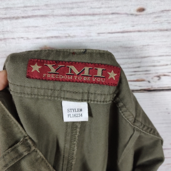 YMI Cropped Cargo Pants - Picture 9 of 11